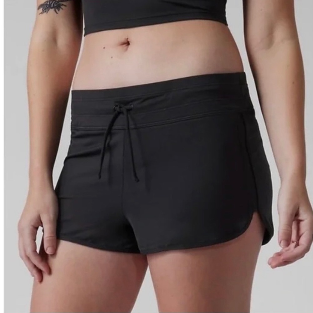 Athleta Surge Swim Shorts Black Size M
